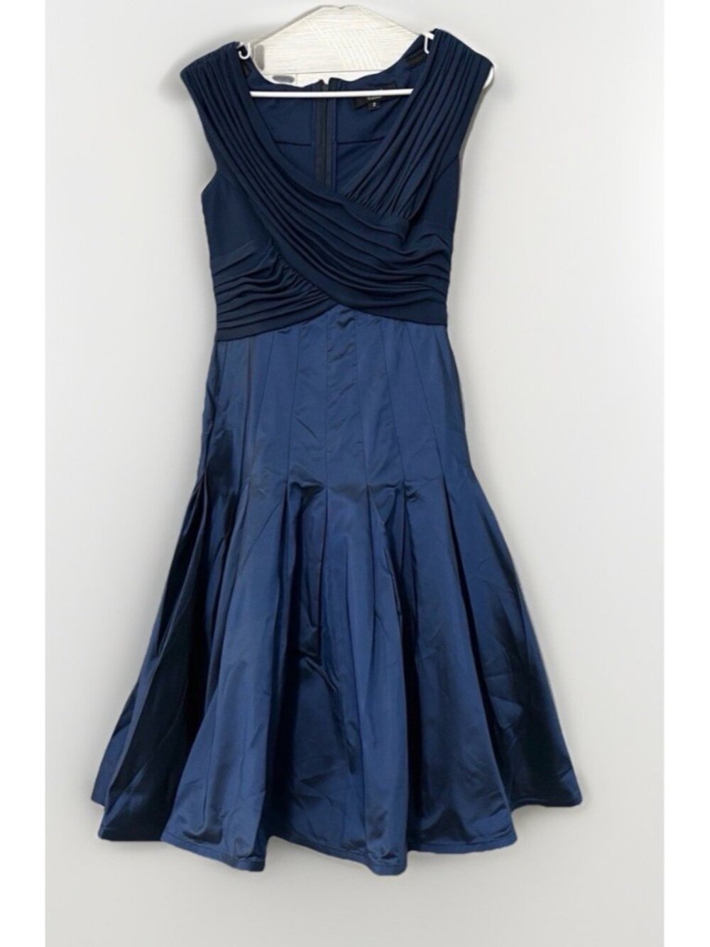 tadashi collection dress 6p Navy